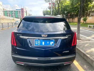 Cadillac XT5 2020, 110000 км, за 12955.69 USD