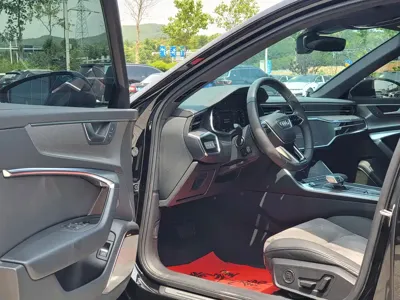 Audi A6L 2021, 90000 км, за 28692.79 USD - фото 7