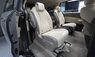 Kia Canival 2025, 26686 км, за 30738.4 USD - фото 11