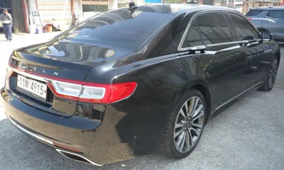 Lincoln Continental 2018, 117800 км, за 11027.96 USD