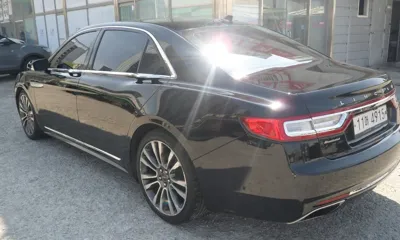 Lincoln Continental 2018, 117800 км, за 10944.63 USD - фото 6