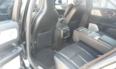 Lincoln Continental 2018, 117800 км, за 10944.63 USD - фото 8