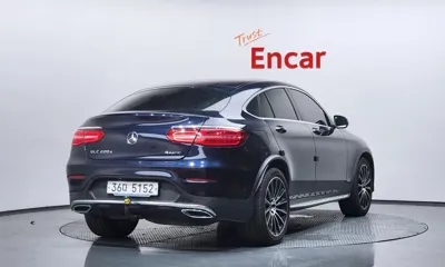 Mercedes-Benz GLC-Class 2018, 130295 км, за 15536.63 USD