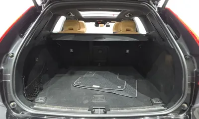 Volvo XC60 2019, 116933 км, за 17001.44 USD - фото 20