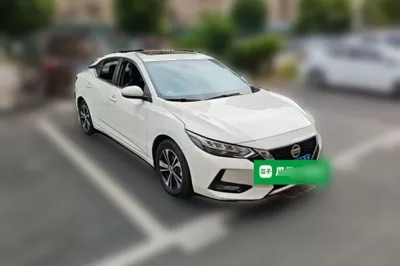 Nissan Sylphy 2022, 45400 км, за 9951 USD