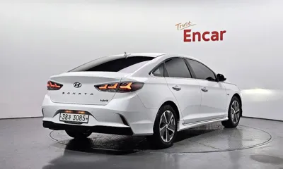 Hyundai Sonata 2018, 182969 км, за 6423.84 USD