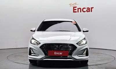 Hyundai Sonata 2018, 182969 км, за 6423.84 USD