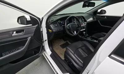 Hyundai Sonata 2018, 182969 км, за 6423.84 USD - фото 10