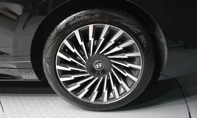 Hyundai Grandeur 2023, 59420 км, за 21162.98 USD