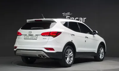 Hyundai Santafe 2016, 117008 км, за 8262.83 USD