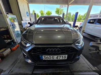 Audi A4 · 2021 год
