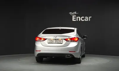 Hyundai Avante 2016, 10153 км, за 5529.54 USD