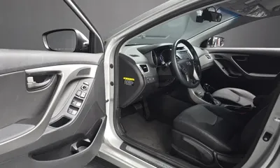 Hyundai Avante 2016, 10153 км, за 5529.54 USD - фото 10