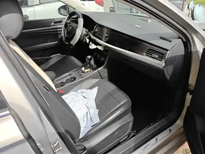 Volkswagen Lavida 2018, 85100 км, за 5694.69 USD - фото 8