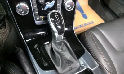 Volvo V60 2016, 133159 км, за 7261.31 USD - фото 9