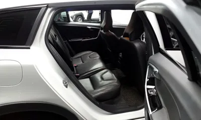 Volvo V60 2016, 133159 км, за 7261.31 USD - фото 12