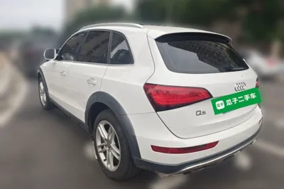 Audi Q5 2017, 158700 км, за 11415 USD