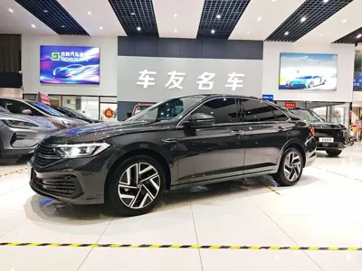 Volkswagen Sagitar 2025, 12000 км, за 14165.68 USD