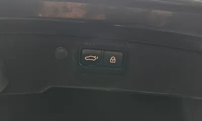Kia K7 2016, 159119 км, за 6821.19 USD - фото 20