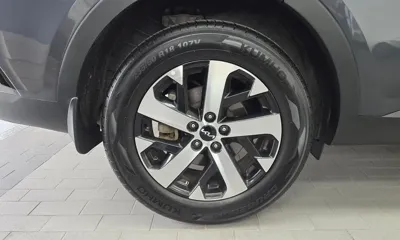 Kia Sorento 2022, 111318 км, за 12893.14 USD