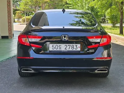 Honda Accord 2018, 44215 км, за 10569.81 USD