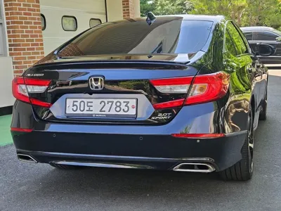 Honda Accord 2018, 44215 км, за 10569.81 USD