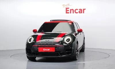 MINI Clubman 2023, 30803 км, за 22004.72 USD