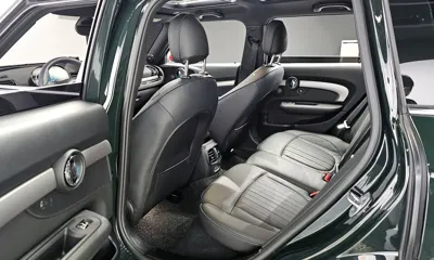 MINI Clubman 2023, 30803 км, за 22004.72 USD - фото 10