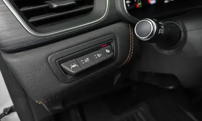 Renault-KoreaSamsung Captur 2020, 50803 км, за 10018.22 USD - фото 16