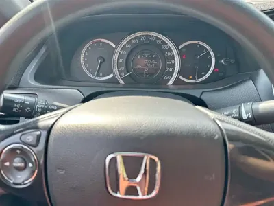 Honda Accord 2015, 100000 км, за 6395.57 USD - фото 8