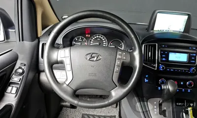 Hyundai Starex 2020, 56138 км, за 14945.06 USD - фото 14