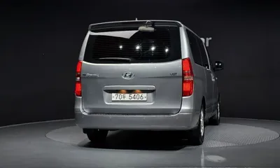 Hyundai Starex 2014, 105598 км, за 5748.26 USD