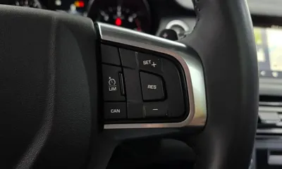 Land Rover Discovery Sport 2018, 119377 км, за 6603.65 USD - фото 16