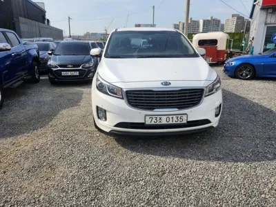 Kia Canival · 2018 год