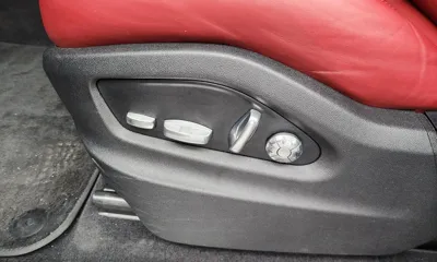 Porsche Cayenne 2020, 82021 км, за 53395.82 USD - фото 33