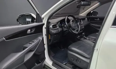 Kia Sorento 2016, 83275 км, за 9967.43 USD - фото 10