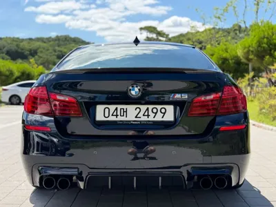BMW M5 2016, 69700 км, за 34527.71 USD