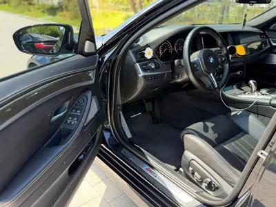 BMW M5 2016, 69700 км, за 34527.71 USD - фото 11