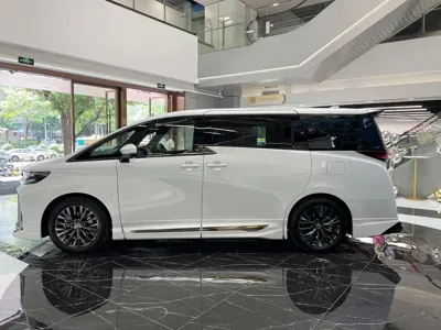 Toyota Vellfire 2026, 13000 км, за 126881 USD - фото 16