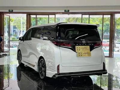 Toyota Vellfire 2026, 13000 км, за 126881 USD - фото 17