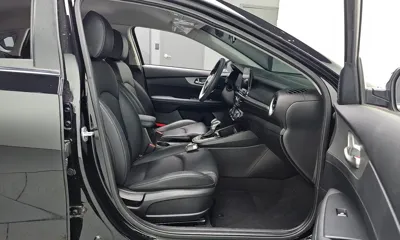 Kia K3 2020, 61585 км, за 7741.35 USD - фото 12