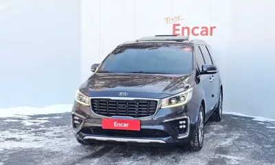 Kia Canival 2019, 118739 км, за 10109.02 USD