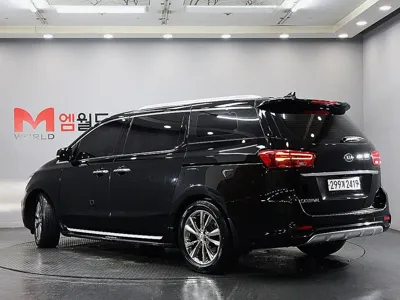 Kia Canival 2019, 184477 км, за 7995.84 USD
