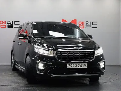 Kia Canival 2019, 184477 км, за 7995.84 USD