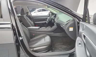Hyundai Sonata 2021, 16198 км, за 12487.61 USD - фото 10