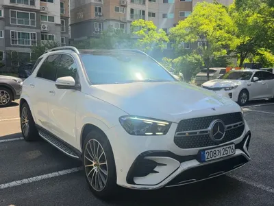 Mercedes-Benz GLE-Class 2024, 47000 км, за 55526.22 USD