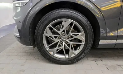 Genesis GV70 2021, 74219 км, за 23178.79 USD