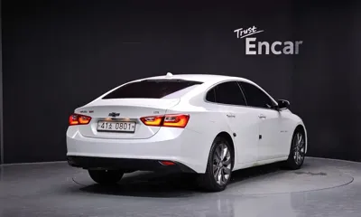 ChevroletGMDaewoo Malibu 2017, 132603 км, за 4160.44 USD