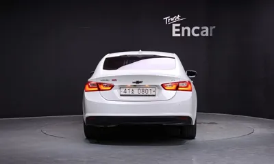 ChevroletGMDaewoo Malibu 2017, 132603 км, за 4160.44 USD