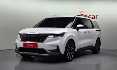 Kia Canival · 2023 год